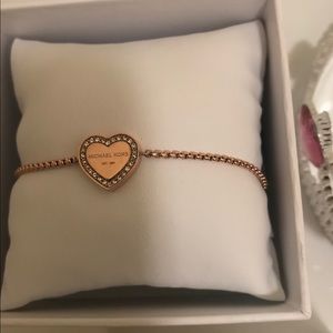 Michael Kors Jewelry - MIchael Kors New Heritage Rose Gold Bracelet! Michael Kors Jewelry - MIchael Kors New Heritage Rose Gold Bracelet!
